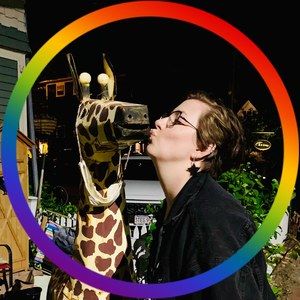 Meet your Posher, Liza